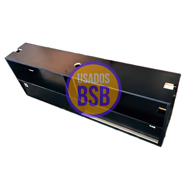 Rack para TV Preto Compacto com Divisórias e Espaço para Porta de Correr